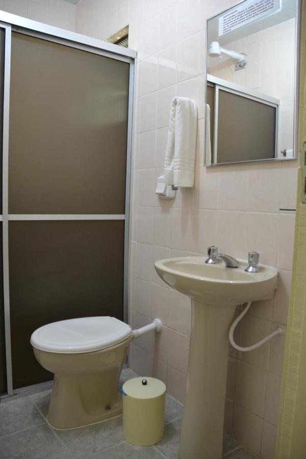 Hotel Pousada Dos Pinheiros Канела Екстериор снимка
