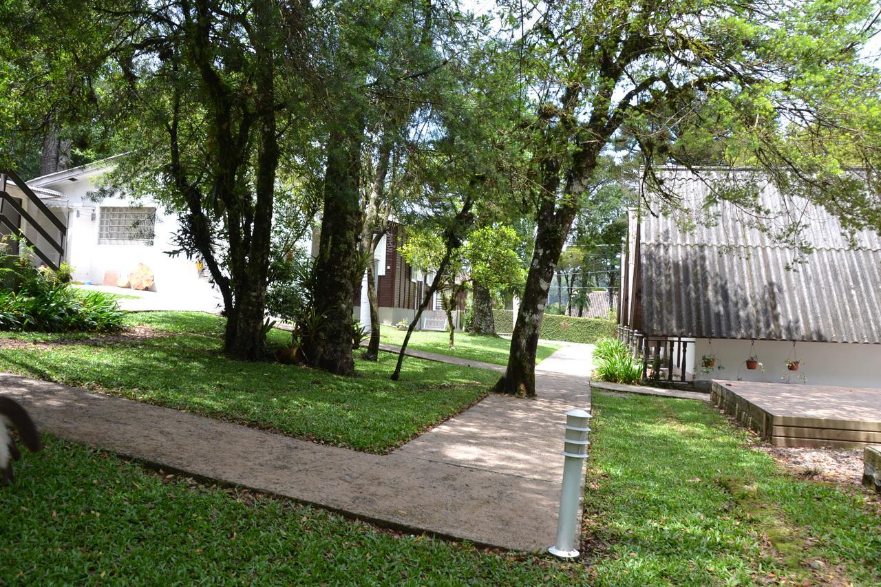 Hotel Pousada Dos Pinheiros Канела Екстериор снимка