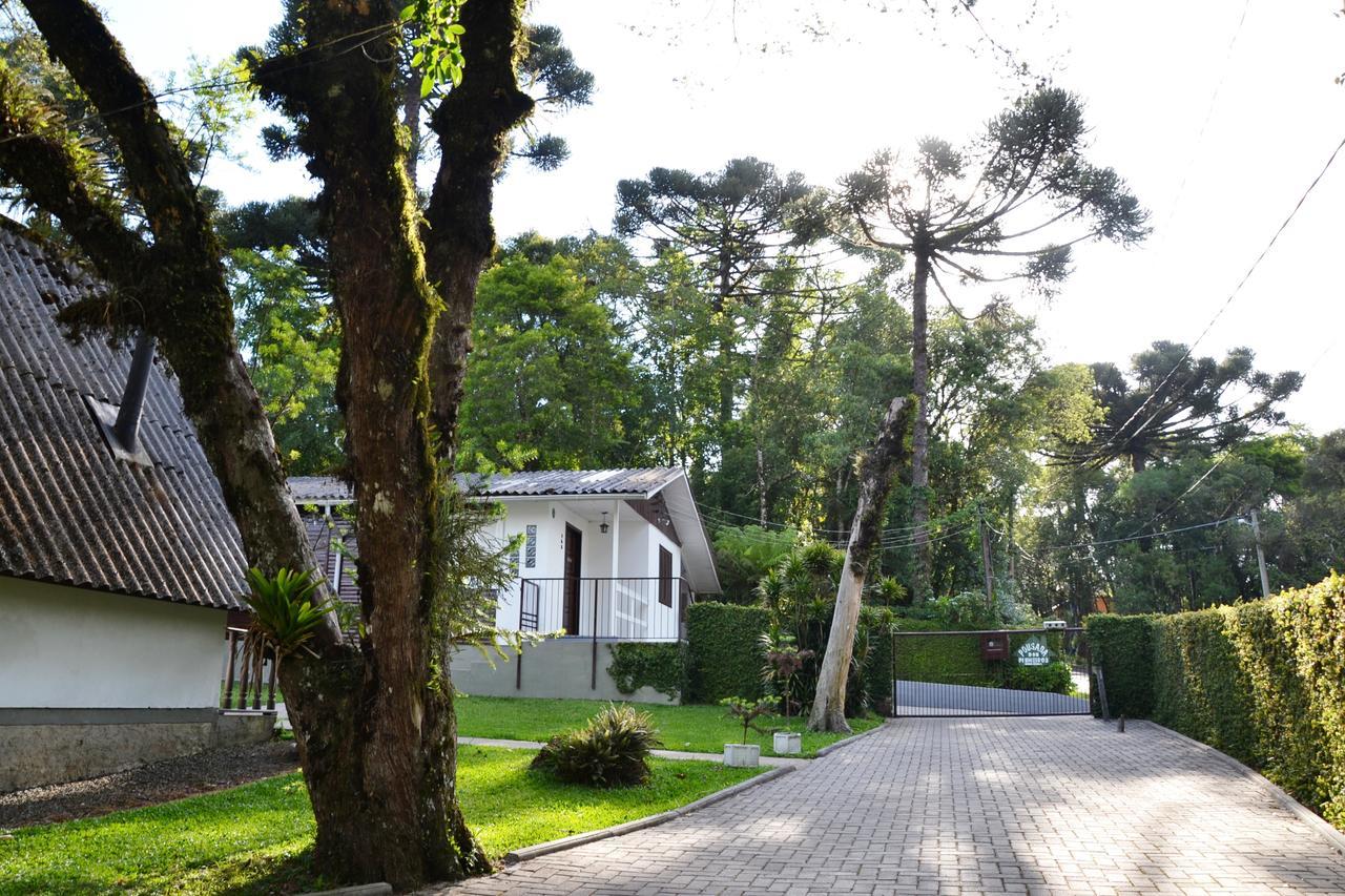 Hotel Pousada Dos Pinheiros Канела Екстериор снимка